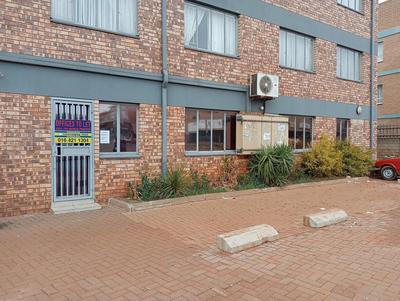Commercial Property For Rent in Lenasia, Johannesburg